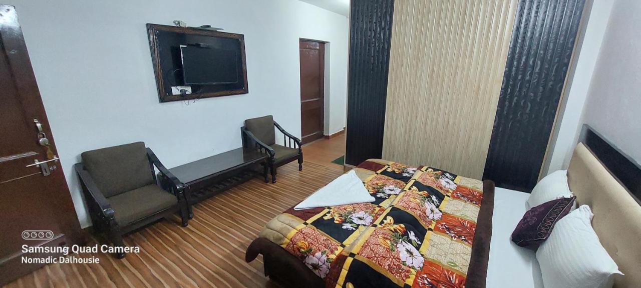Peaceful Retreat Home Stay, Dalhousie Εξωτερικό φωτογραφία