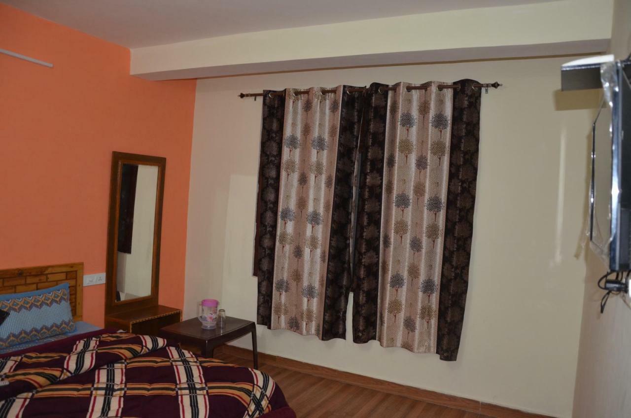 Peaceful Retreat Home Stay, Dalhousie Εξωτερικό φωτογραφία